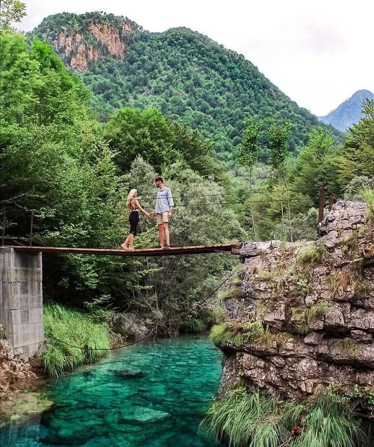 Bed and Breakfast Bujtina Tinari Theth 0*,  Albania