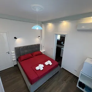 Penzion Adriatik, Përmet